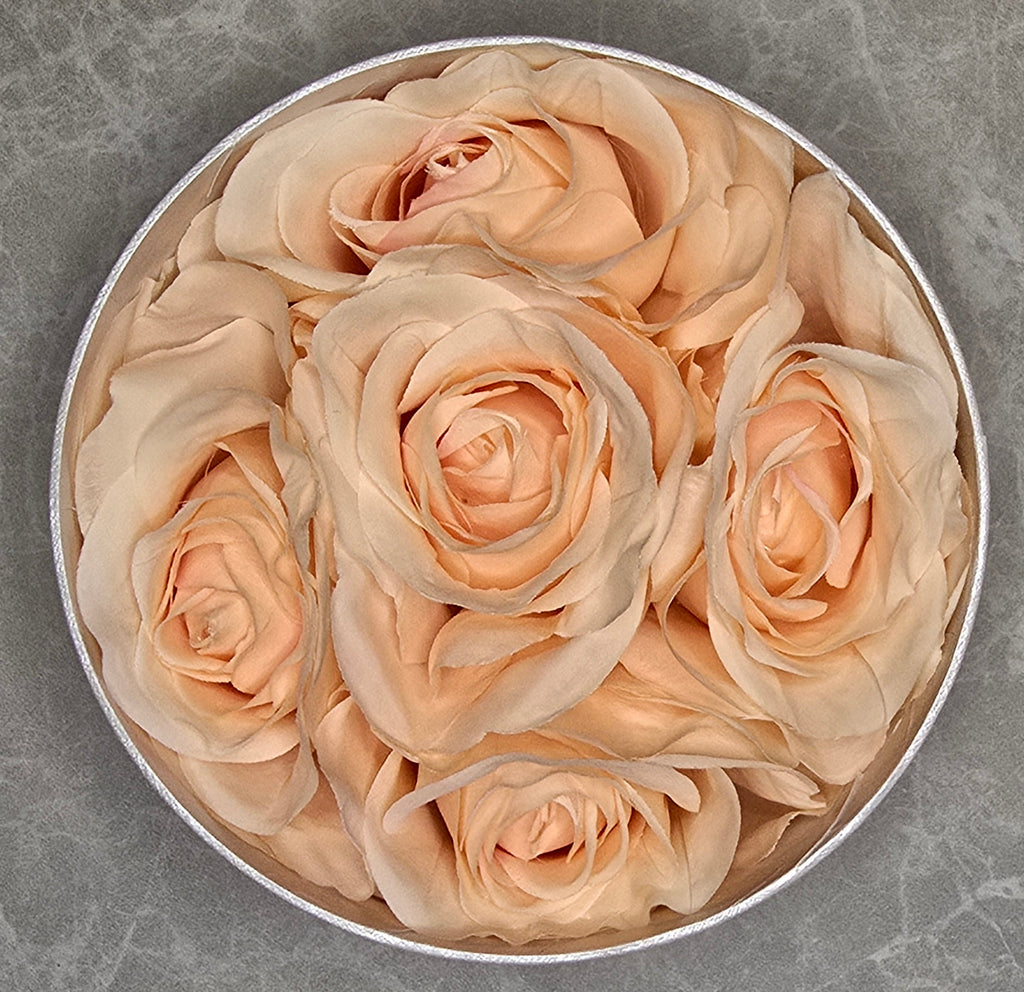 Petite boîte à chapeau Eugenie Champagne Rose