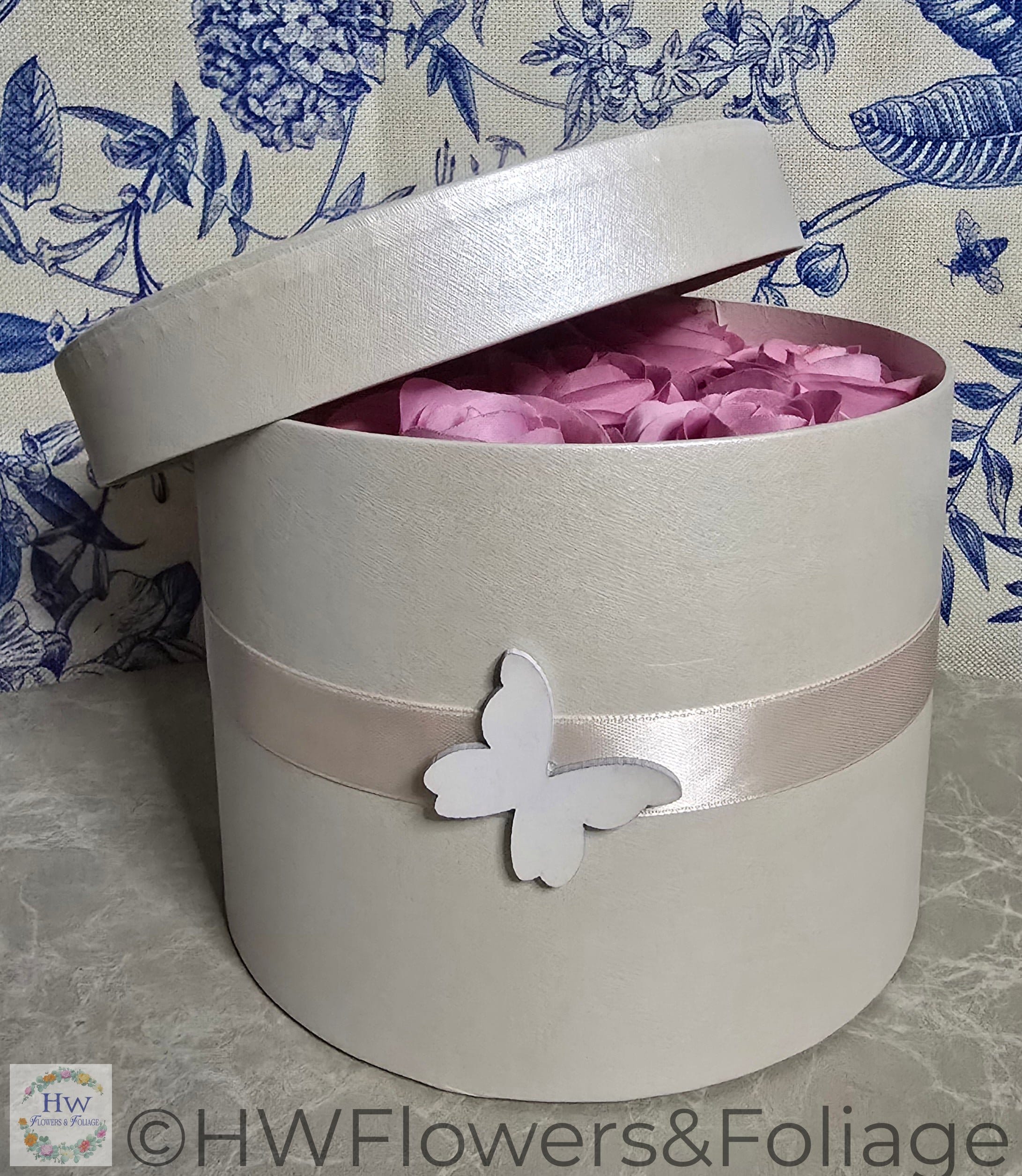 Blush Pink Rose Hat Box Medium