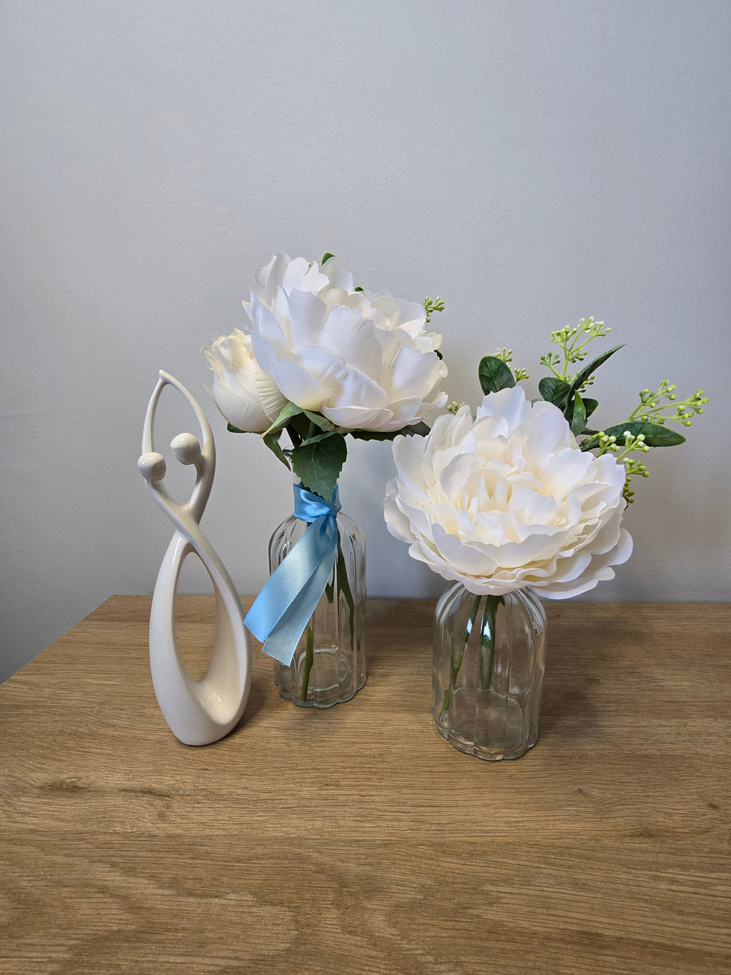 Cream White Peony Vase Set – Clear Glass Zambia
